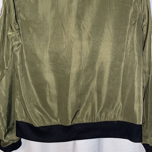 Cool green jacket  - Picture 8 of 12